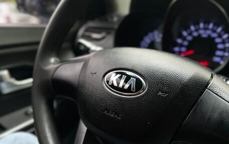 KIA Rio III рестайлинг, 2013 год, 860 000 рублей, 12 фотография