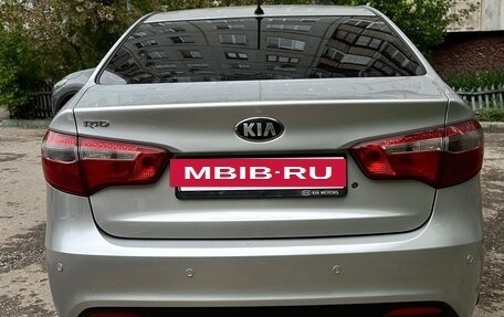 KIA Rio III рестайлинг, 2013 год, 860 000 рублей, 6 фотография