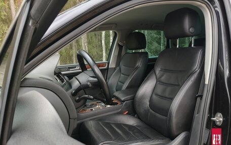 Volkswagen Touareg III, 2010 год, 2 000 000 рублей, 11 фотография
