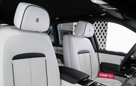 Rolls-Royce Cullinan, 2025 год, 85 000 000 рублей, 17 фотография