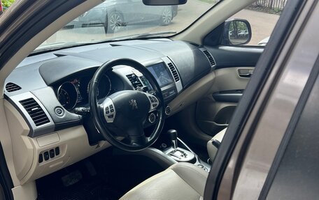 Peugeot 4007, 2011 год, 1 350 000 рублей, 6 фотография