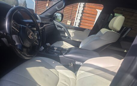 Lexus LX III, 2017 год, 6 900 000 рублей, 7 фотография