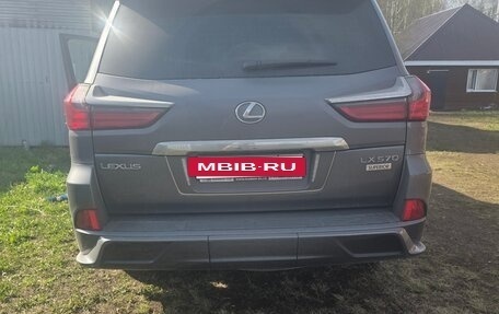 Lexus LX III, 2017 год, 6 900 000 рублей, 4 фотография