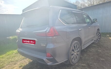 Lexus LX III, 2017 год, 6 900 000 рублей, 5 фотография