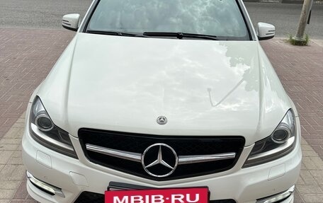 Mercedes-Benz C-Класс, 2012 год, 1 500 000 рублей, 2 фотография