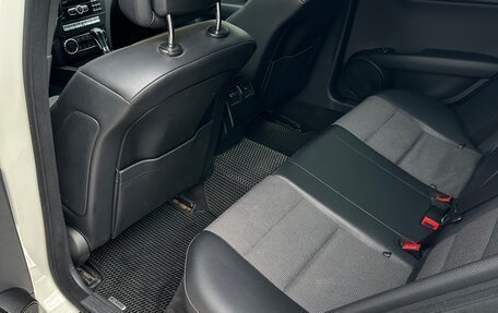 Mercedes-Benz C-Класс, 2012 год, 1 500 000 рублей, 15 фотография