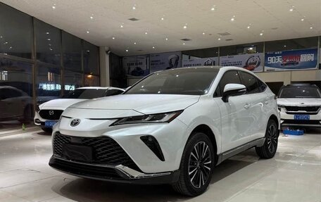 Toyota Venza, 2022 год, 3 150 008 рублей, 7 фотография