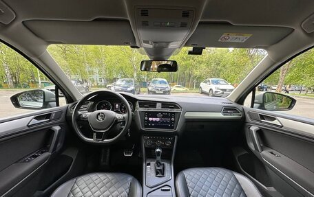 Volkswagen Tiguan II, 2020 год, 2 500 000 рублей, 10 фотография
