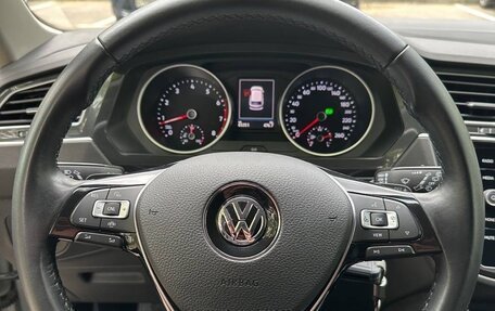 Volkswagen Tiguan II, 2020 год, 2 500 000 рублей, 11 фотография