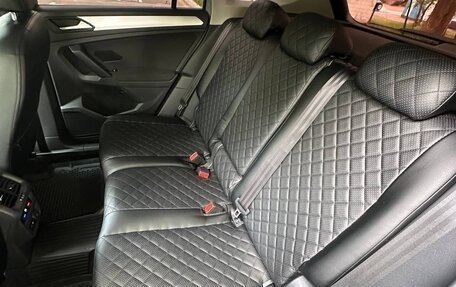Volkswagen Tiguan II, 2020 год, 2 500 000 рублей, 19 фотография