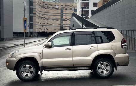 Toyota Land Cruiser Prado 120 рестайлинг, 2006 год, 1 800 000 рублей, 8 фотография