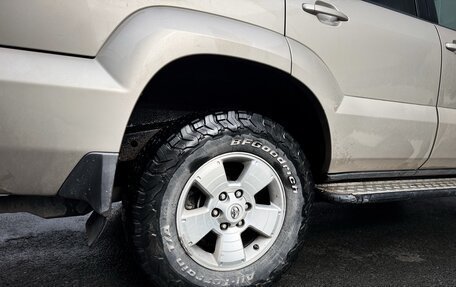 Toyota Land Cruiser Prado 120 рестайлинг, 2006 год, 1 800 000 рублей, 18 фотография