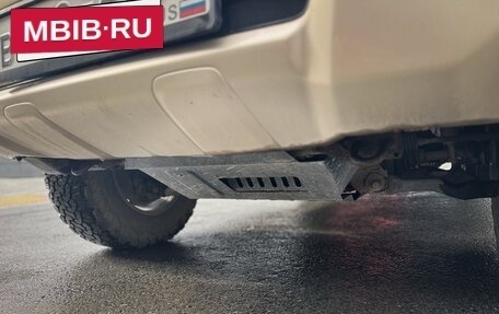 Toyota Land Cruiser Prado 120 рестайлинг, 2006 год, 1 800 000 рублей, 19 фотография