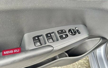Hyundai Solaris II рестайлинг, 2020 год, 1 650 000 рублей, 4 фотография
