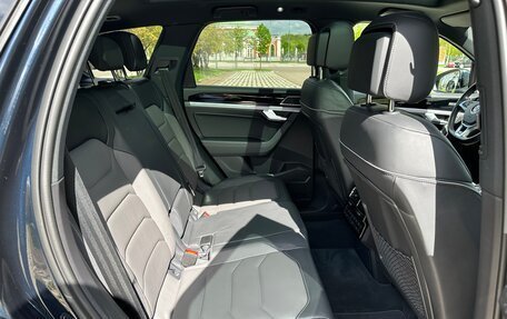 Volkswagen Touareg III, 2019 год, 6 195 000 рублей, 25 фотография