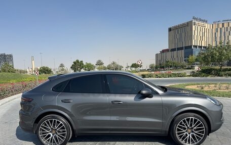 Porsche Cayenne III, 2022 год, 7 325 000 рублей, 5 фотография
