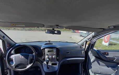 Hyundai Grand Starex Grand Starex I рестайлинг 2, 2015 год, 2 600 000 рублей, 16 фотография