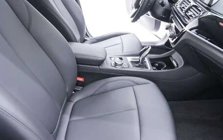 BMW 1 серия, 2021 год, 1 780 000 рублей, 12 фотография