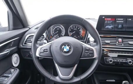 BMW 1 серия, 2021 год, 1 780 000 рублей, 13 фотография