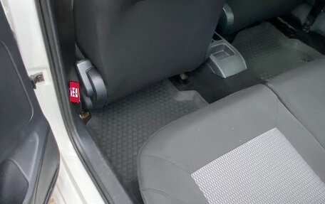 Volkswagen Polo VI (EU Market), 2012 год, 650 000 рублей, 11 фотография