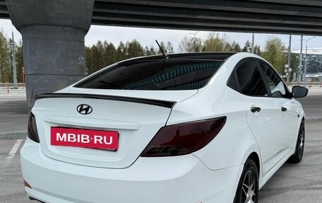 Hyundai Solaris II рестайлинг, 2015 год, 1 250 000 рублей, 16 фотография