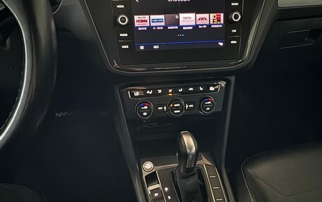Volkswagen Tiguan II, 2020 год, 2 850 000 рублей, 12 фотография