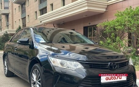 Toyota Camry, 2016 год, 2 200 000 рублей, 2 фотография