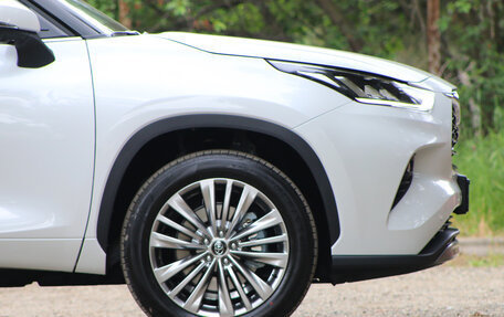 Toyota Highlander, 2025 год, 5 850 000 рублей, 21 фотография