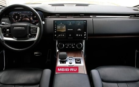 Land Rover Range Rover IV рестайлинг, 2022 год, 17 910 000 рублей, 7 фотография