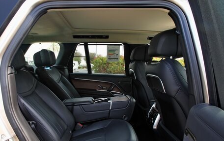 Land Rover Range Rover IV рестайлинг, 2022 год, 17 910 000 рублей, 13 фотография