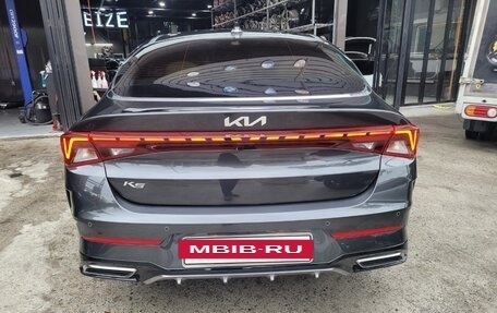 KIA K5, 2022 год, 2 150 000 рублей, 2 фотография