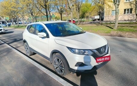 Nissan Qashqai, 2020 год, 2 100 000 рублей, 2 фотография