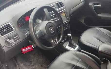 Volkswagen Polo VI (EU Market), 2013 год, 710 000 рублей, 5 фотография
