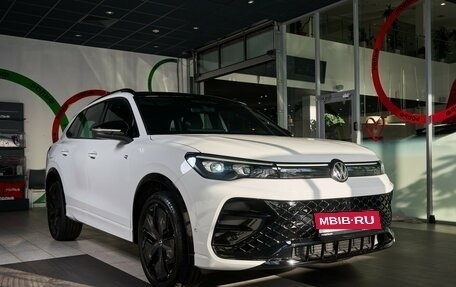 Volkswagen Tiguan, 2024 год, 5 850 000 рублей, 5 фотография