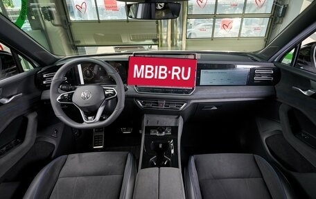 Volkswagen Tiguan, 2024 год, 5 850 000 рублей, 12 фотография