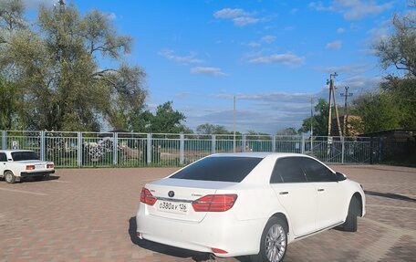 Toyota Camry, 2012 год, 1 850 000 рублей, 10 фотография