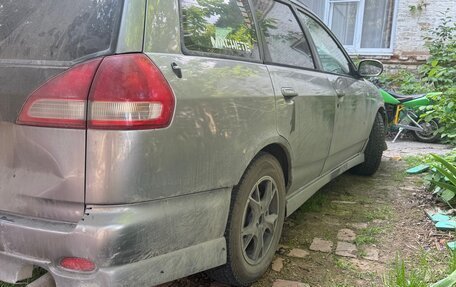 Nissan Wingroad III, 1999 год, 285 000 рублей, 2 фотография