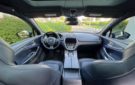 Aston Martin DBX I, 2022 год, 16 855 000 рублей, 8 фотография