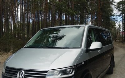 Volkswagen Multivan T6 рестайлинг, 2020 год, 5 700 000 рублей, 1 фотография