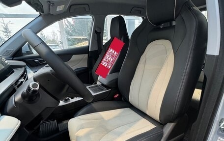 Chery Tiggo 4 I рестайлинг, 2025 год, 2 420 000 рублей, 17 фотография