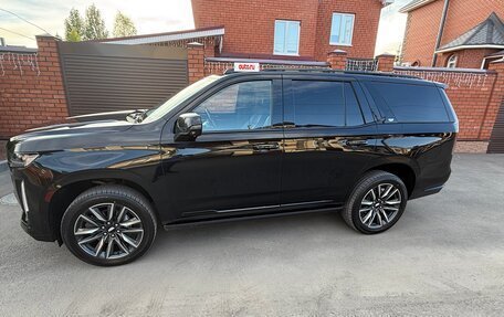 Cadillac Escalade V, 2021 год, 11 000 000 рублей, 7 фотография