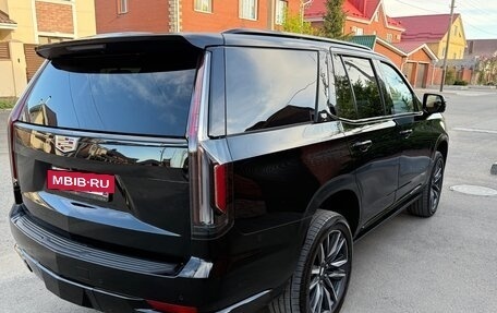 Cadillac Escalade V, 2021 год, 11 000 000 рублей, 11 фотография