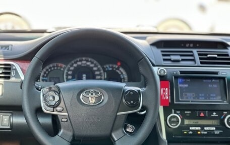 Toyota Camry, 2013 год, 1 570 000 рублей, 6 фотография