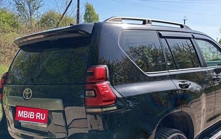 Toyota Land Cruiser Prado 150 рестайлинг 2, 2018 год, 4 900 000 рублей, 4 фотография