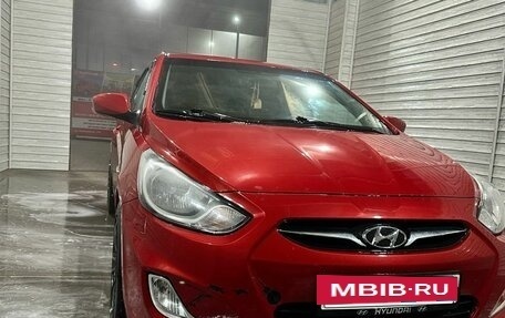 Hyundai Solaris II рестайлинг, 2011 год, 550 000 рублей, 6 фотография