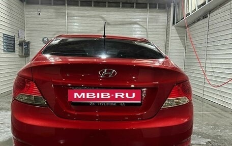 Hyundai Solaris II рестайлинг, 2011 год, 550 000 рублей, 5 фотография