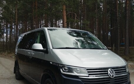 Volkswagen Multivan T6 рестайлинг, 2020 год, 5 700 000 рублей, 6 фотография