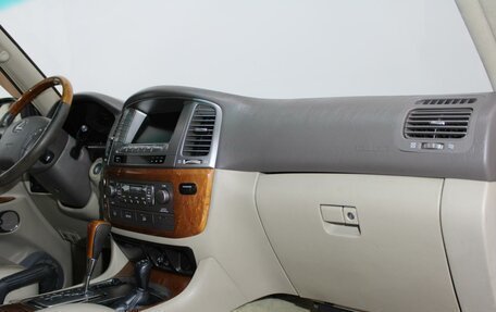 Lexus LX II, 2005 год, 2 099 000 рублей, 11 фотография