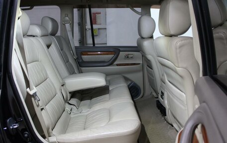 Lexus LX II, 2005 год, 2 099 000 рублей, 13 фотография