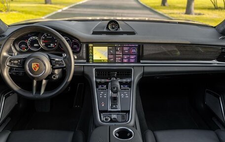 Porsche Panamera II рестайлинг, 2021 год, 15 000 000 рублей, 4 фотография